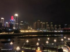 -公园前(地铁站)