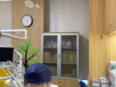 -上海仁爱医院口腔科 · 种植