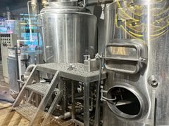 -40+精酿啤酒俱乐部(国投财富广场店)