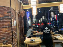 大堂-裕记烧腊连锁餐饮(国商分店)