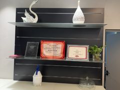 -深圳锦龙奥迪4S店(前海店)