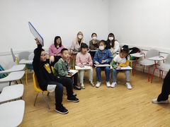 -英孚教育青少儿(昆城广场中心)