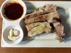 手抓羊肉半斤-贯贯吉·清真餐厅(浙江中路店)