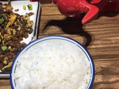 -滴水·湘逢(南汇大学城生活广场店)