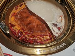 -欠火锅·水牛毛肚·团建聚餐·生日宴(何山路店)