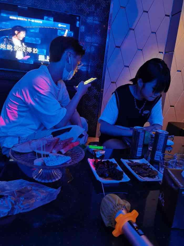 魔方ktv(虎门步行街店)-"环境还不错,作为疫情后第一次唱k的地方,.