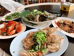 -拉威海鲜市场