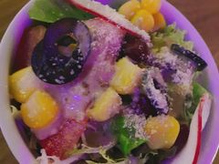 -樱花里音乐餐吧·牛扒椰子鸡(东圃店)