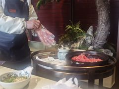 -牛村来人潮汕牛肉火锅(西单店)