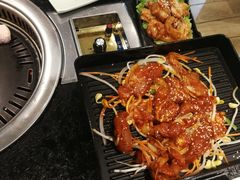 -烤路里·韩国品质自助烤肉(石路天虹4号店)