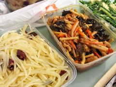 -小四川菜馆(托乐嘉店)