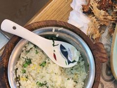 -江边城外烤全鱼(龙德广场店)