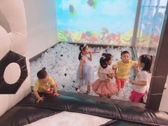-Lilliput·粒粒堡亲子餐厅(嘉定宝龙店)