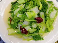 -泸沽肴(泸沽湖大洛水村农村信用社旁店)
