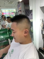 -卓梵美发·精品Salon