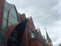 -钟书阁(松江泰晤士小镇店)