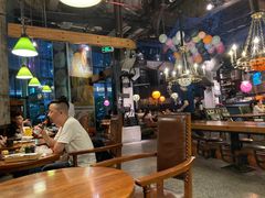 -I HOLIC艾豪丽披萨(KKone店)