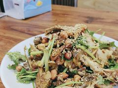 -萍姨抻面馆·鸡架冒菜(清湖店)