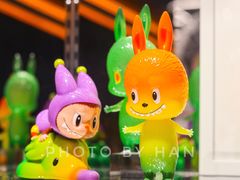 -泡泡玛特POPMART(侨福芳草地店)