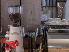 -Metal hands·铁手咖啡