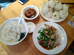 -凤起龙游老面包子(凯德晶品店)