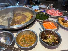 -憨铁匠老火锅(龙岗万科里店)