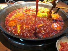 -四小区火锅·巷子里的重庆火锅(花照壁店)