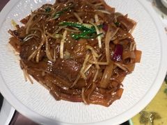 -蓝鲸(国浩路店)