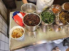 -罗氏热干牛肉面馆(玫瑰街总店)