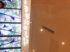 -港丽餐厅(高德置地店)