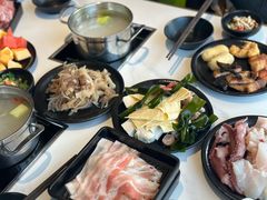 -爱伲牛肉火锅自助(景洪店)