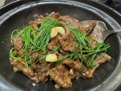 -辛香味烧鱼馆·非遗技艺·排骨红烧肉(光谷医药园店)