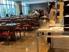 -筠咖啡西餐厅(上海国展宝龙丽筠酒店)