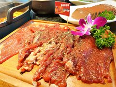 潮酷小嫩牛-热火朝天鲜切牛肉火锅(南强街巷店)