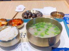 -梨花牛肉汤饭(仁恒伊势丹店)