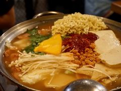 部队火锅-富乐满韩国正宗炸鸡韩国料理(虹泉路店)