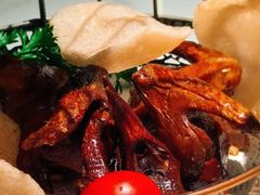 秘制脆皮乳鸽-避风塘·老港味餐厅(虹口龙之梦店)