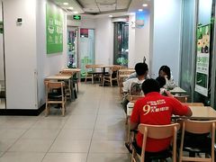 大堂-老乡鸡(肥东文一名都店)