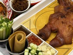 -闯关东东北农家菜(崂山石老人店)