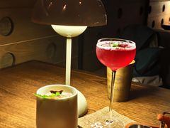 -FOUR PLAY BAR
