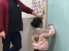 -i2青少儿英语(爱加星悦荟店)