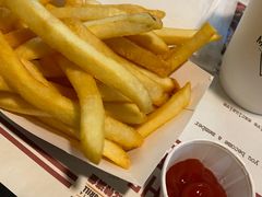 -The Habit Burger Grill 哈比特汉堡(复兴soho店)