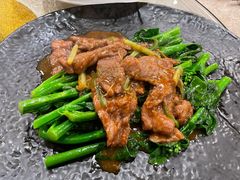 芥兰沙茶炒和牛肉-麒麟中餐厅·经典粤菜·地道菜式老字号(广州长隆酒店)
