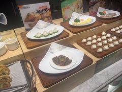 -川骄海鲜自助(王府井奥莱UP TOWN店原世界之花店)
