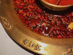 老上海罗宋汤-哥老官重庆美蛙鱼头(龙湖杭州金沙天街店)