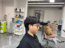 -茶发Salon·烫发染发理发