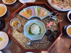 -龙悦湾酒家·八阵鱼生·渔人码头店