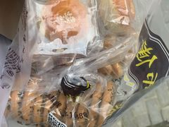 -鲍师傅糕点(江苏路店)