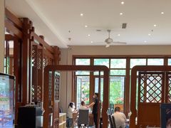 -黔蘑菇四季餐厅(观山湖店)