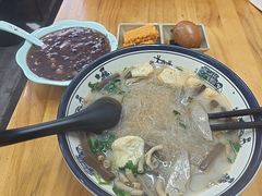-鸭小妹鸭血粉丝(老门东店)